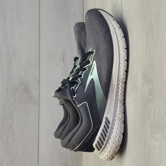 Brooks Womens Transcend 7 Running Sneakers shoes sz 9 Medium B - Picture 2 of 13